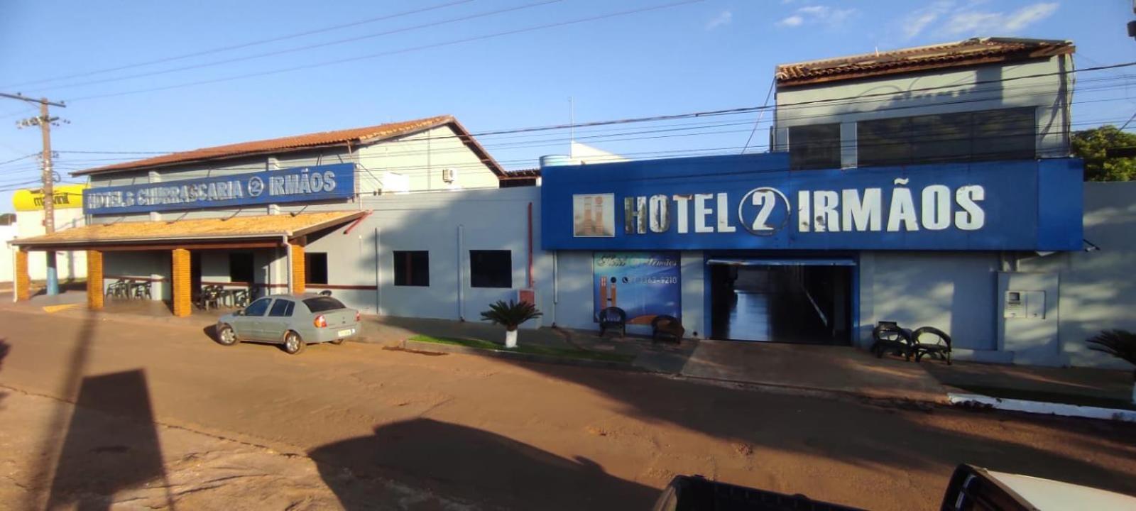Hotel 2 Irmaos กัมโปกรันเด ภายนอก รูปภาพ
